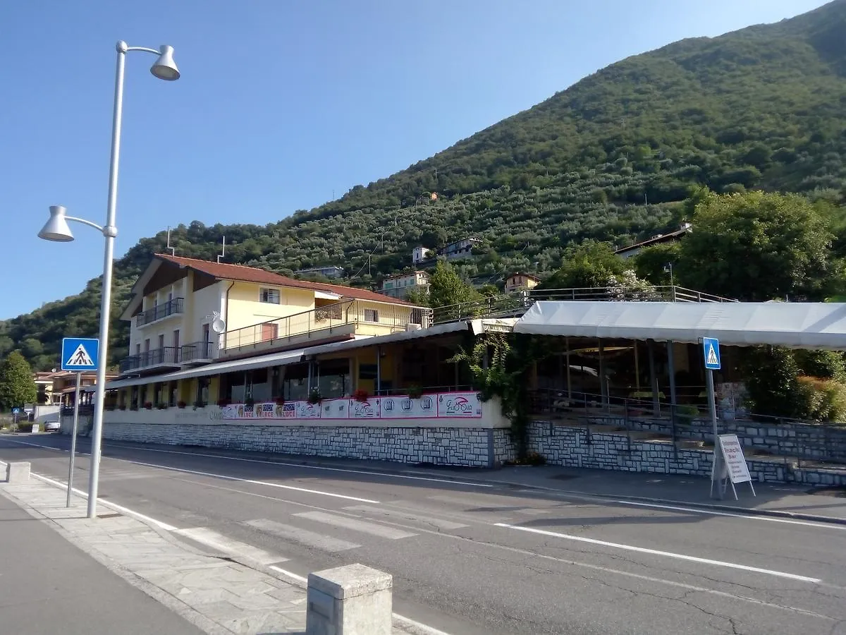 Albergo Motta Sale Marasino Hotel