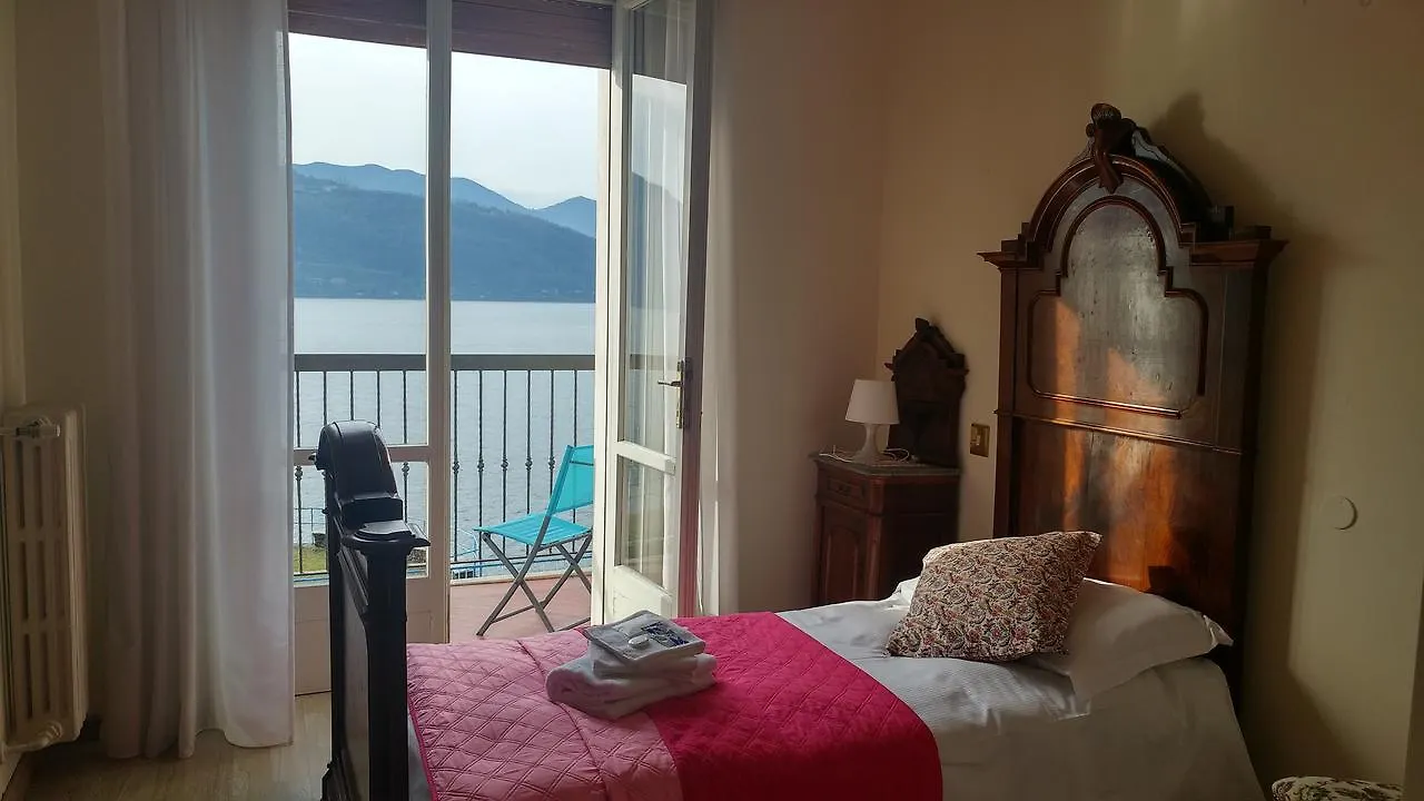 Albergo Motta Sale Marasino 2*,  Italië