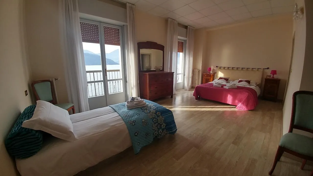 Albergo Motta Sale Marasino 2*,  Italië
