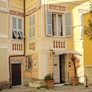  Maison d'hôtes Giardinidivale A 2 Chilometri Da Finale Ligure Italie